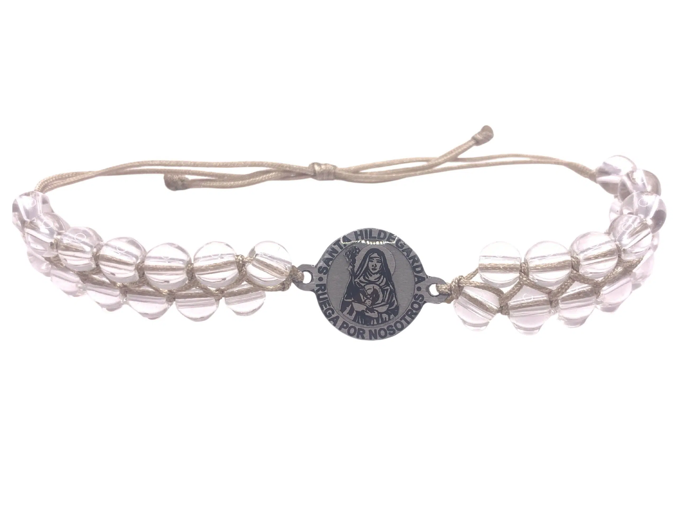 Pulsera cristal de roca natural sobre fondo blanco