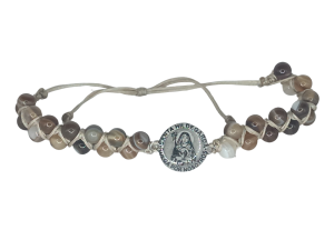 Pulsera de ágata natural recomendada por Santa Hildegarda para usos terapéuticos y espirituales.